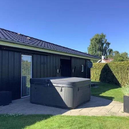 Holiday Lviii Semesterbostad Hejls